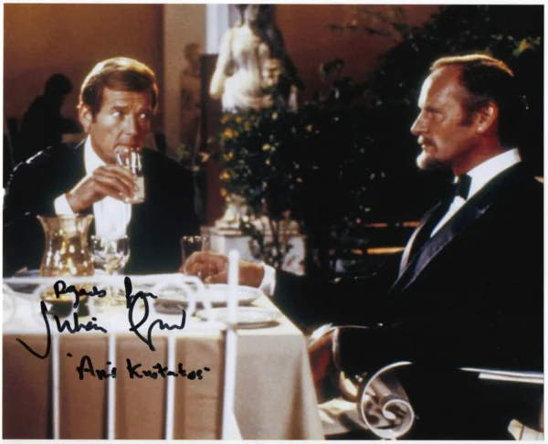 Julian Glover - Signed Photo - For Your Eyes Only