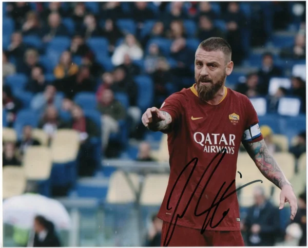 Daniele De Rossi – Signed Photo – Soccer (As Roma)