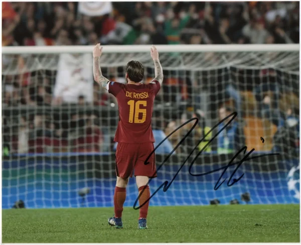 Daniele De Rossi – Signed Photo – Soccer (As Roma)