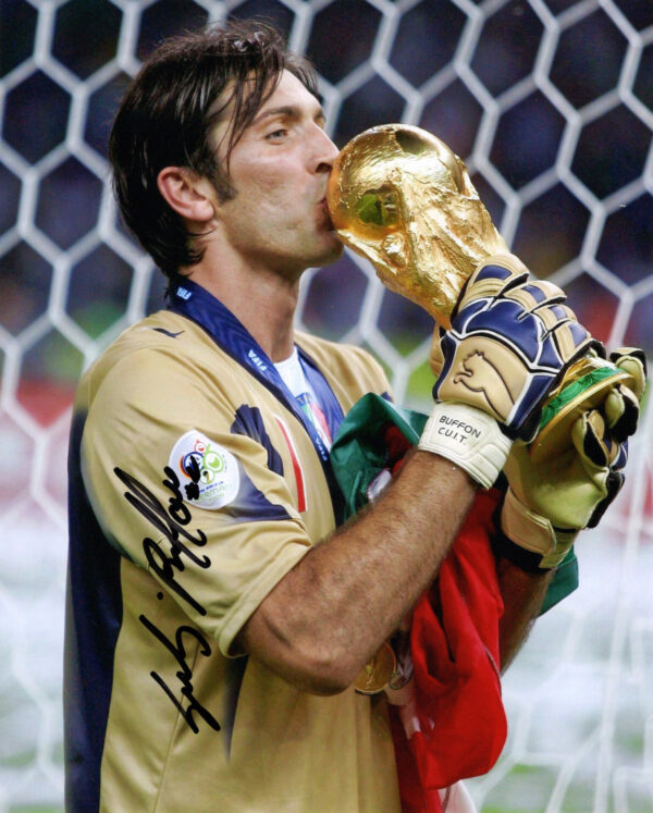 Gianluigi Buffon – Signed Photo – Soccer (Italy National Football Team ...