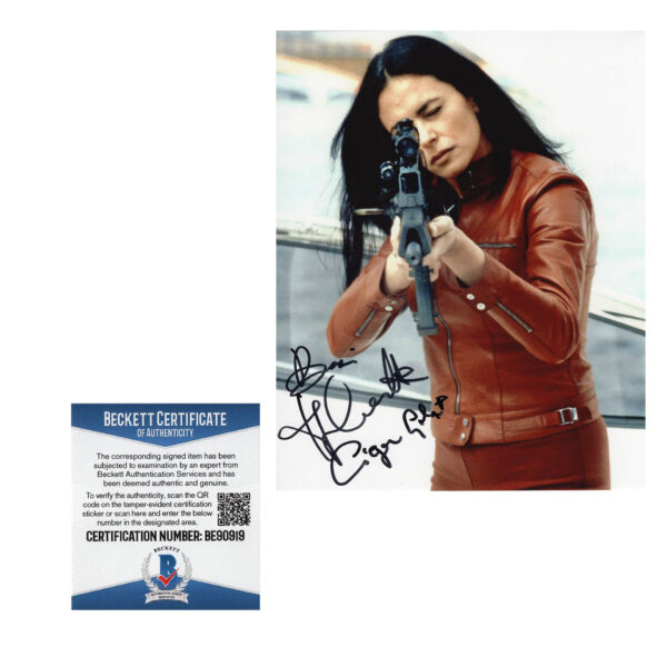 Maria Grazia Cucinotta - Signed Photo - The World Is Not Enough BAS COA