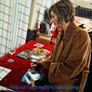 Foto Autografata da Violante Placido