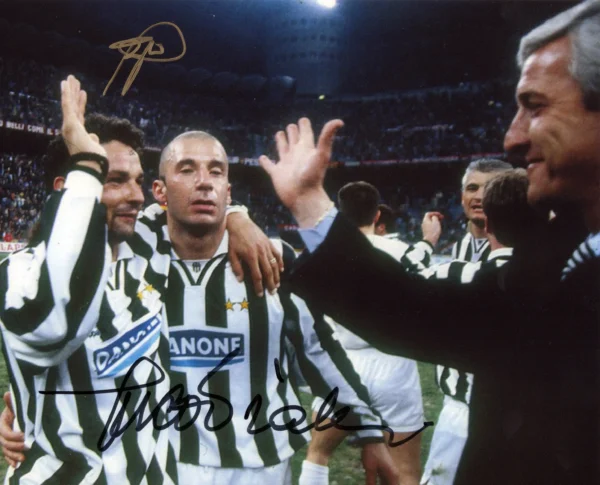 Gianluca Vialli and Roberto Baggio - Signed Photo - Soccer (F.C. Juventus)