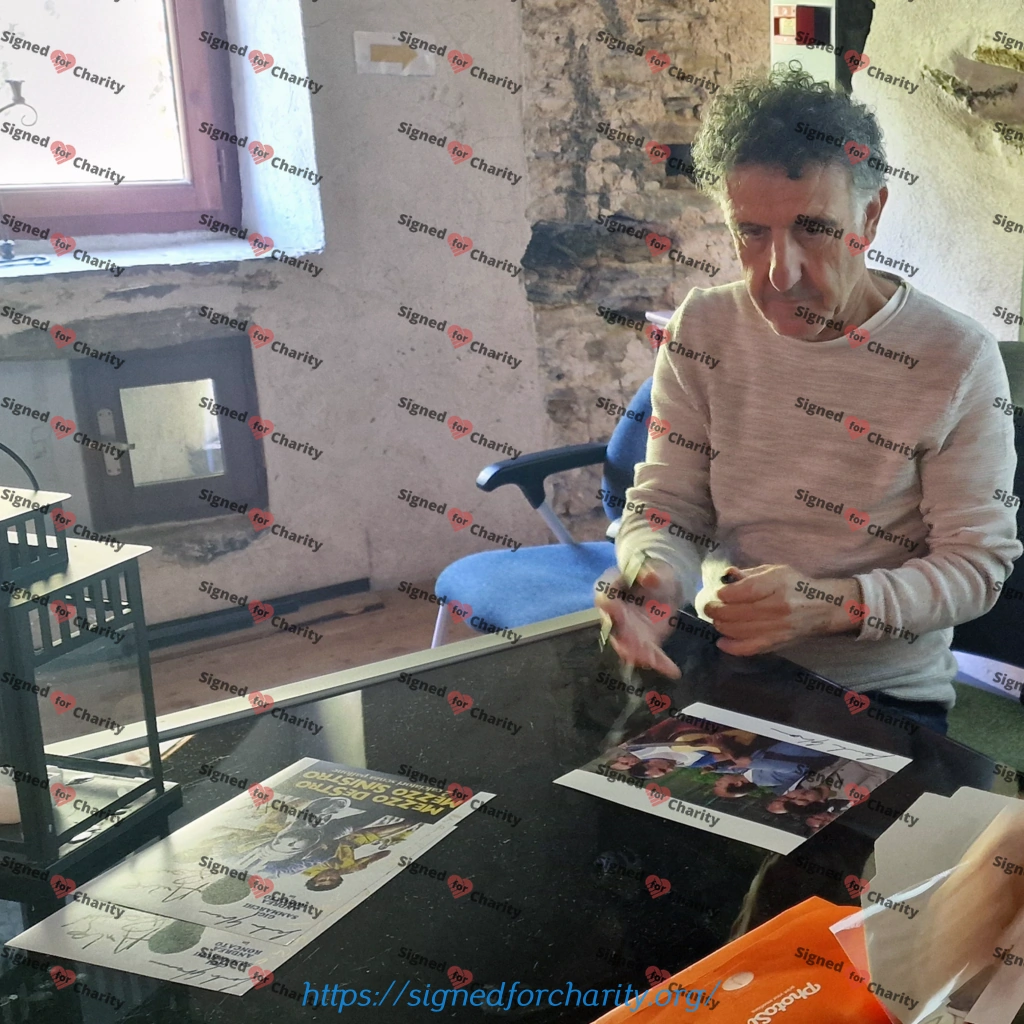 Sergio Martino, Andrea Roncato, Milena Vukotic and Sandro Ghiani - Signed Photo - Mezzo destro mezzo sinistro - 2 calciatori senza pallone - Image 3