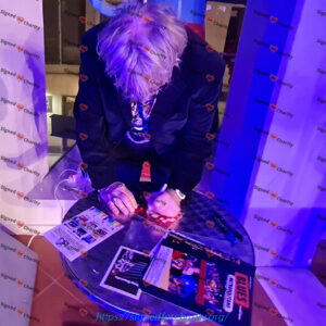 Fotografia autografata da Tony Esposito.