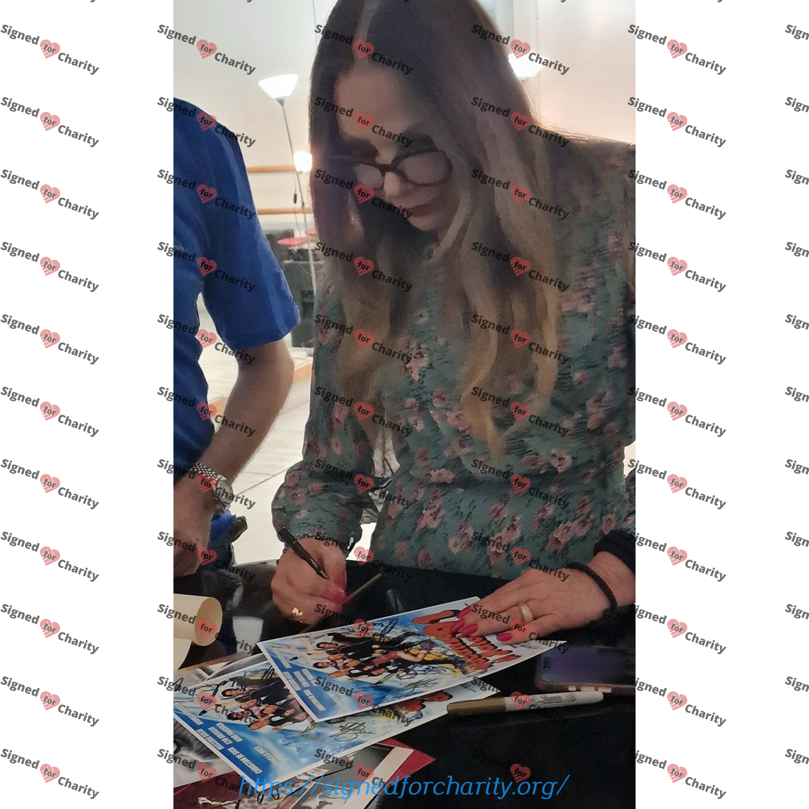 Ezio Greggio, Ornella Muti and Massimo Boldi - Signed Photo - Vacanze di Natale '91 - Image 3