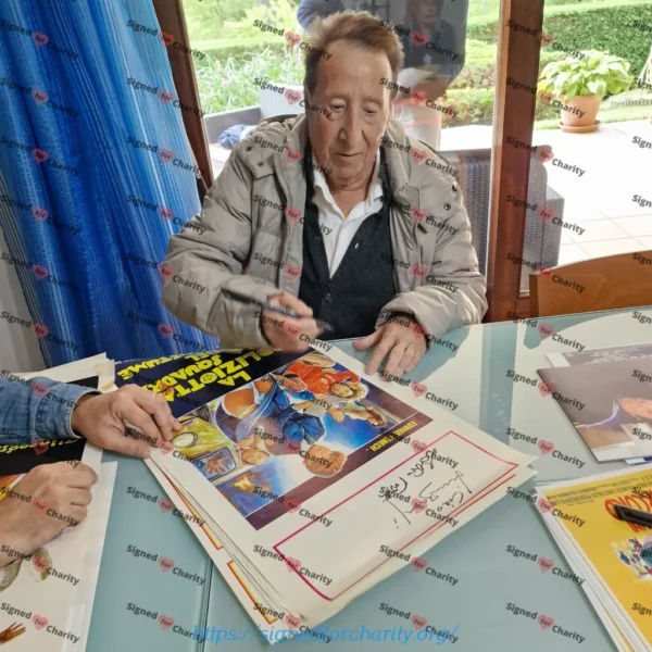 Lino Banfi, Alvaro Vitali and Edwige Fenech - Signed Poster - La poliziotta della squadra del buon costume (1979) - Image 3