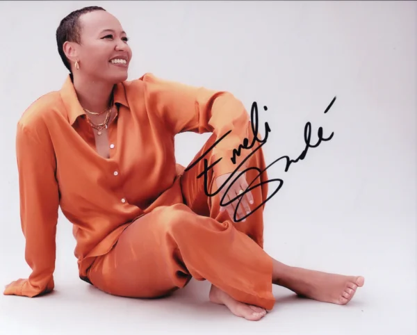 Emeli Sandé - Signed Photo - English Singer