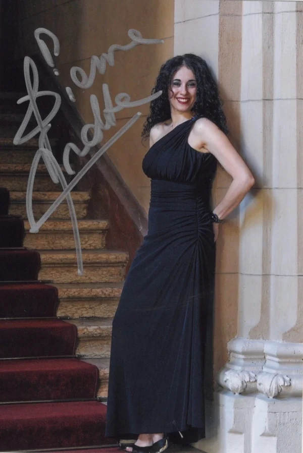 Gianna Fratta - Signed Photo - Conductor and Pianist