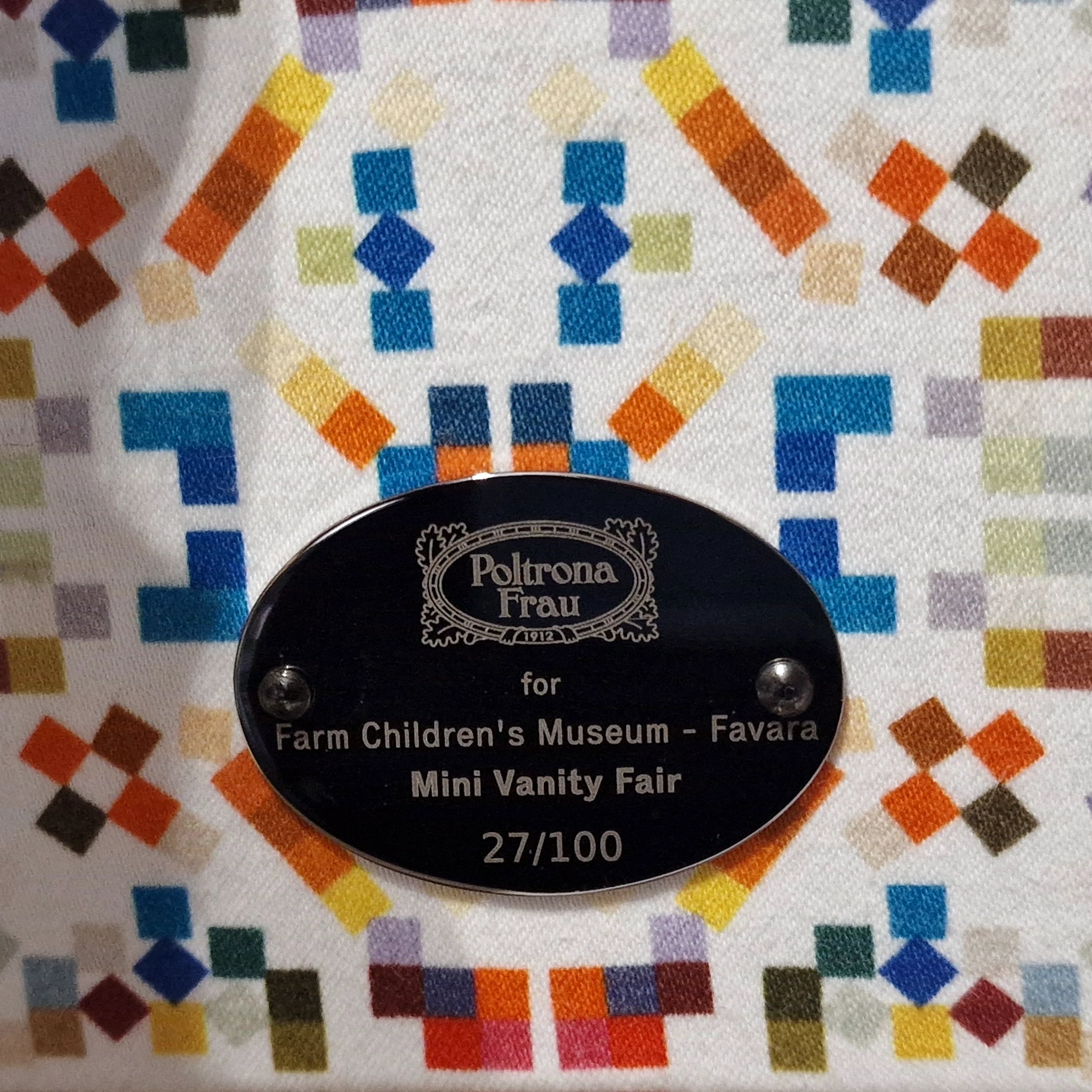 Poltrona Frau Mini Vanity Fair PF's Museum - Limited Edition 27/100 - Image 3