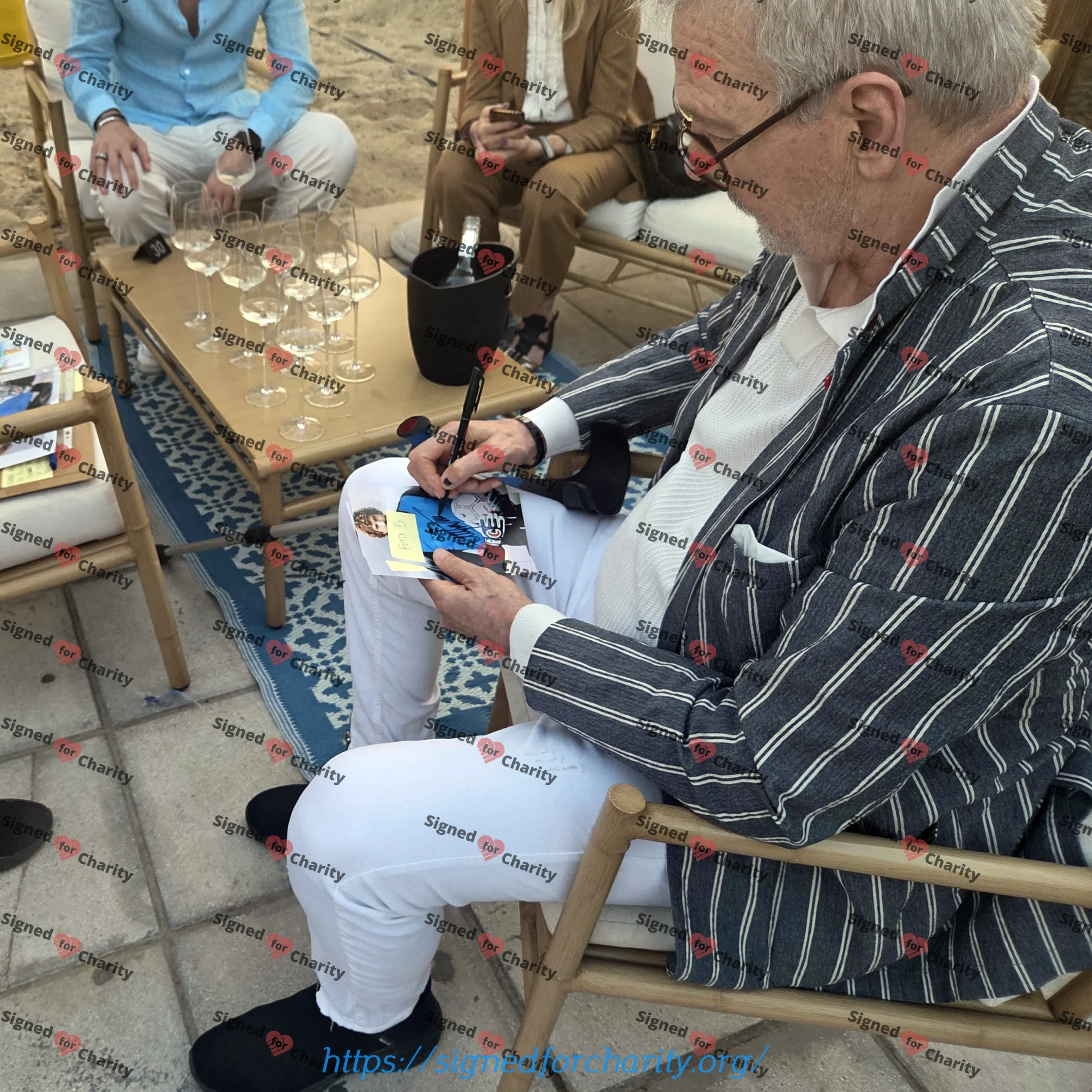 Exclusive Stefano Tacconi Signed Gloves Set with Photo Authentic Football Collectible - Image 4