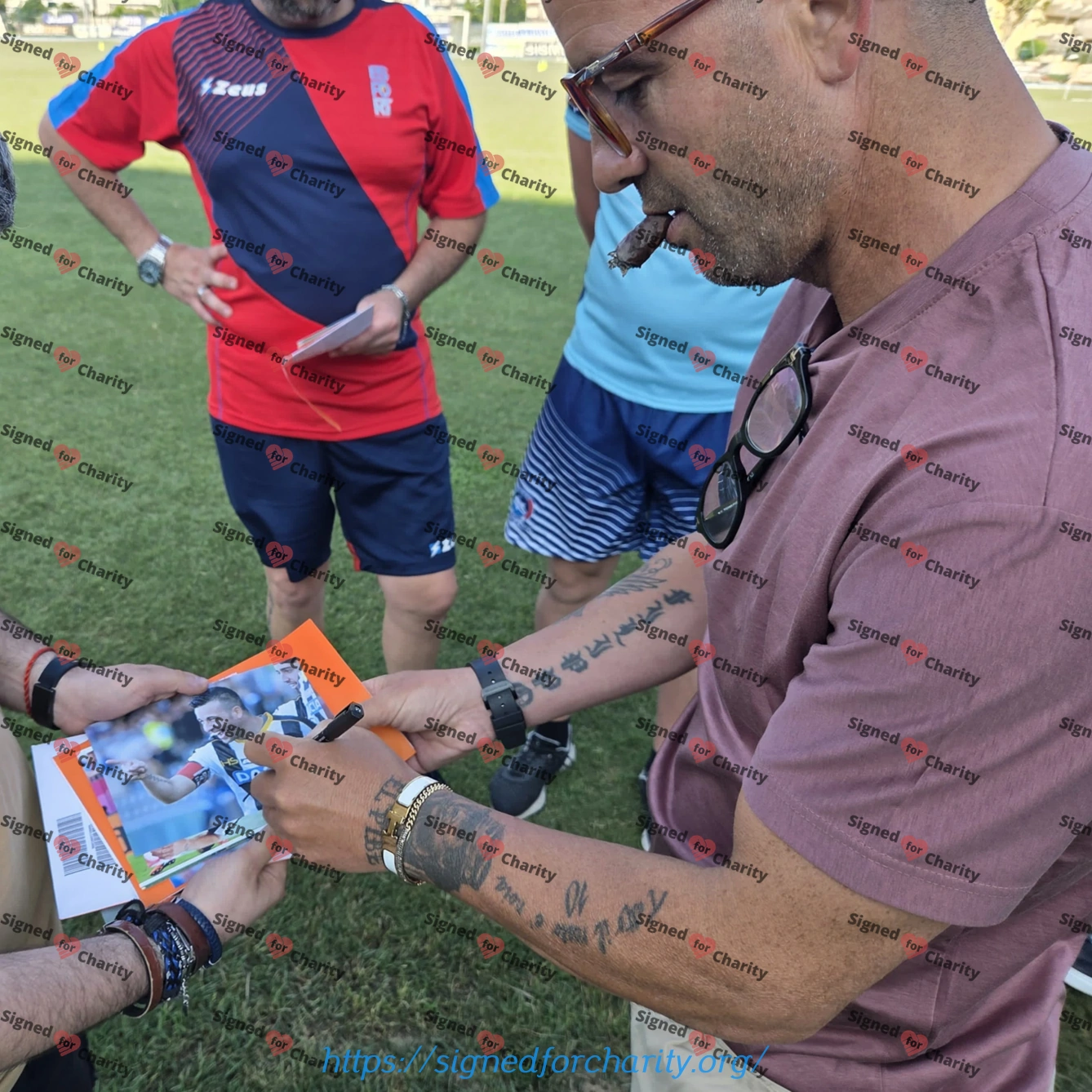 Antonio Di Natale - Signed Photo - Soccer (Juventus F.C.) - Image 2