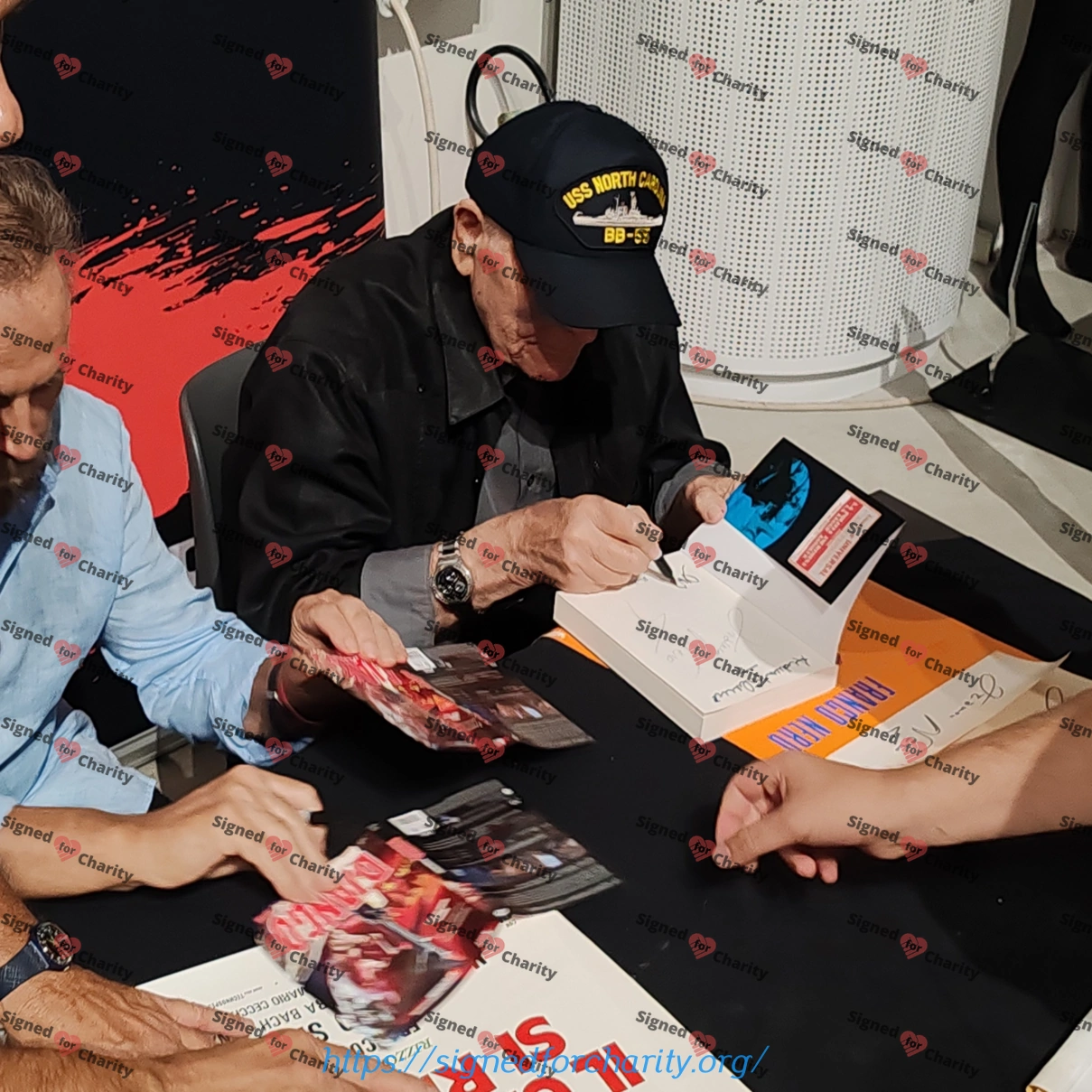 Andrea Girolami, Franco Nero and Enzo G. Castellari - Signed Book - La polizia incrimina la legge assolve - Image 5