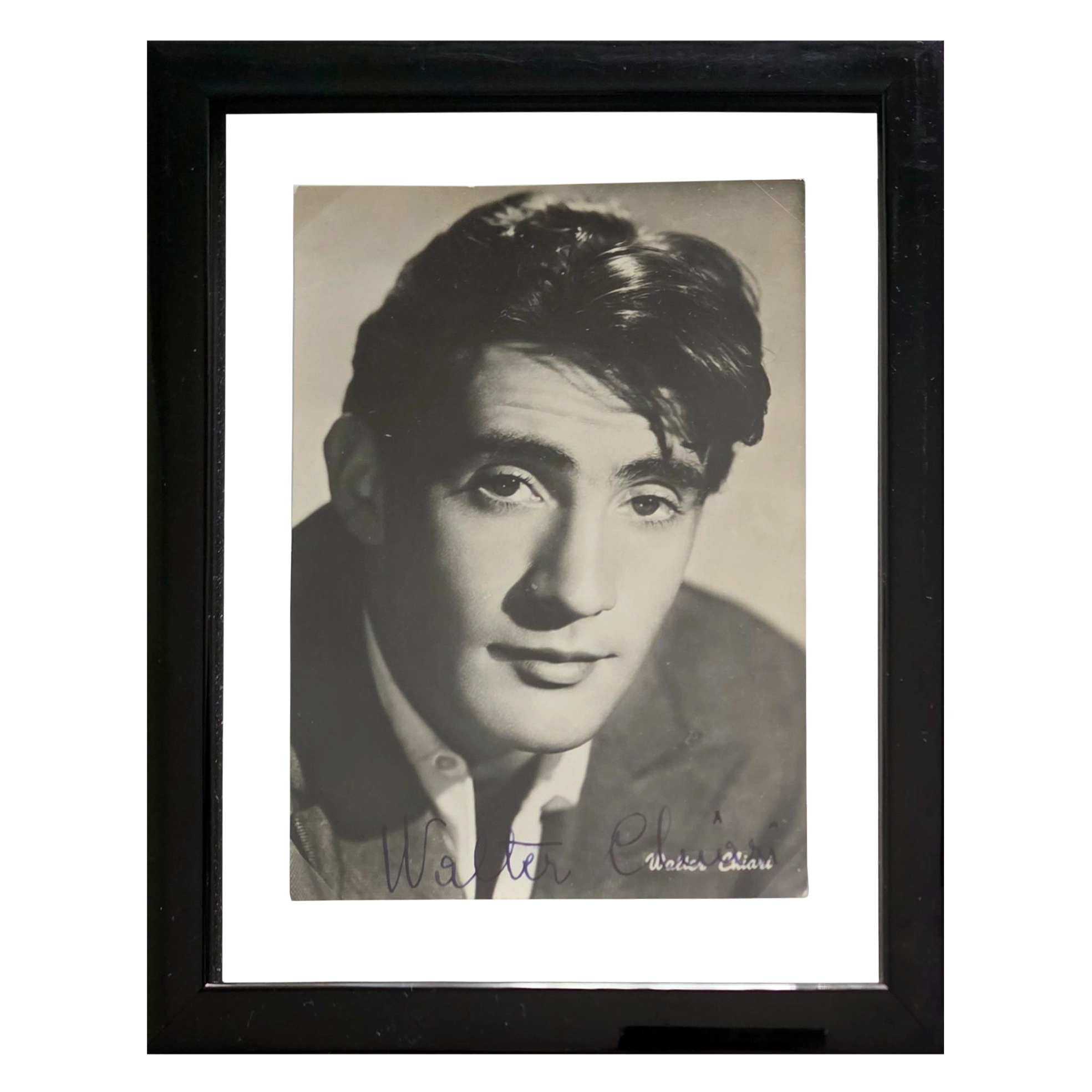 Walter Chiari – Original Hand-Signed Vintage Photo – Double Glass Frame with COA by Autografia - Image 2