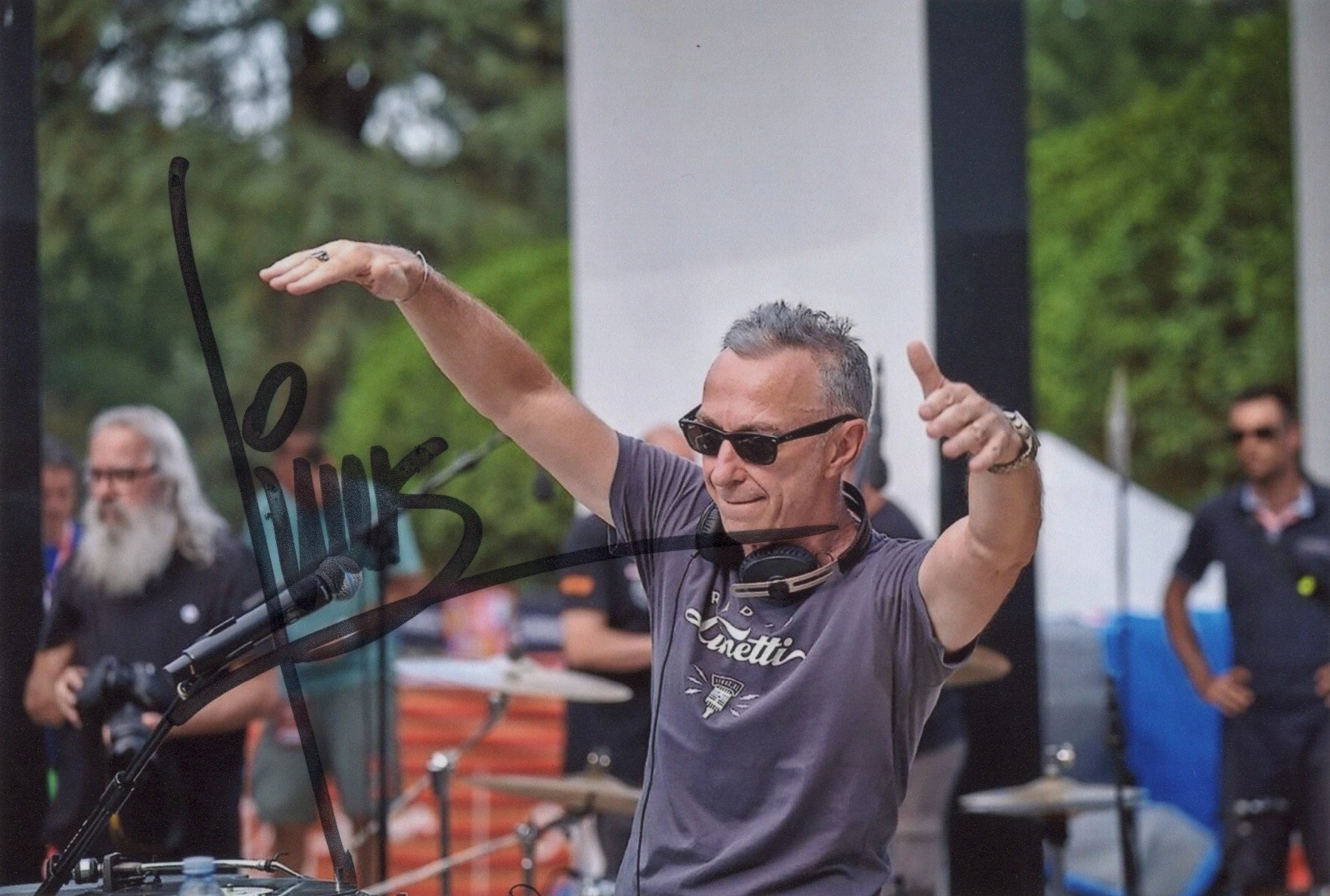 Linus (Pasquale Di Molfetta) - Signed Photo - Italian radio and television host