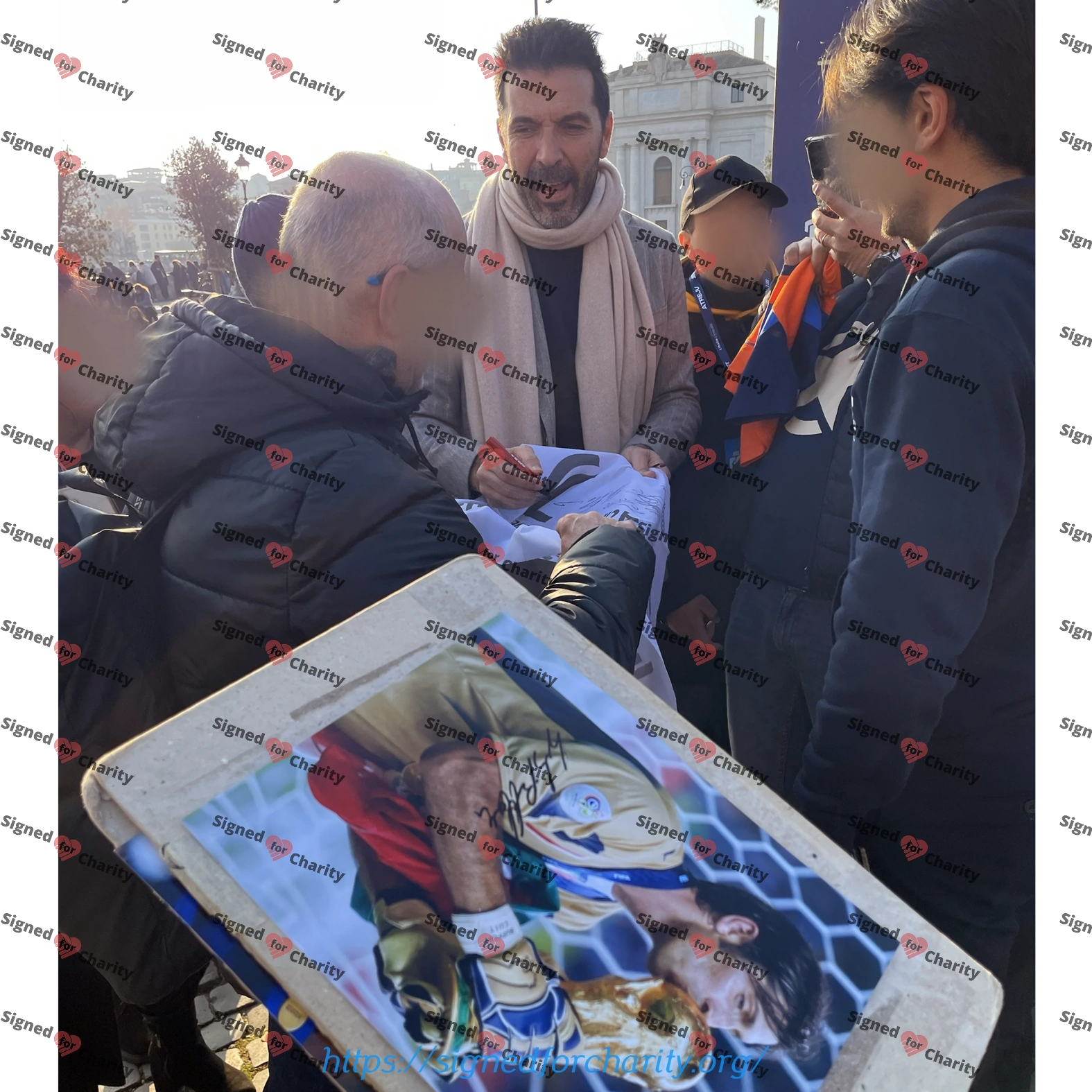 Gianluigi Buffon - Signed Photo - Soccer (2006 FIFA World Cup - Italy National Football Team) - Image 2