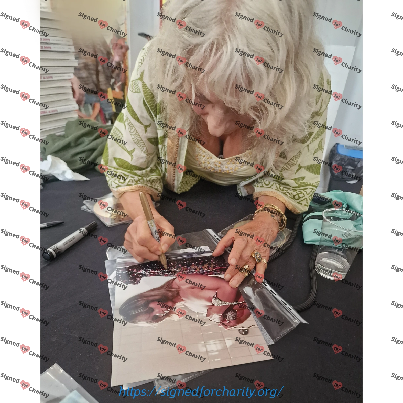 Orchidea De Santis Signed Nude Scene Photo – L’ingenua (1975) – Sexy Autographed - Image 2